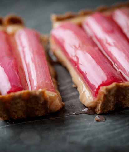 Rhubarb & Custard Tart