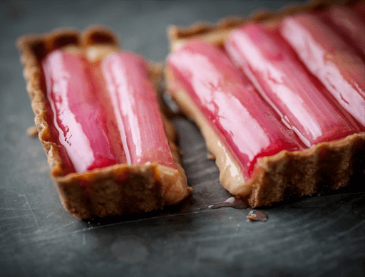 Rhubarb and Custard Tart