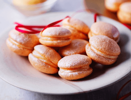 Clementine Macarons