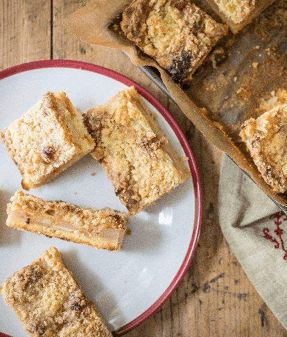 Caramel and Apple Traybake