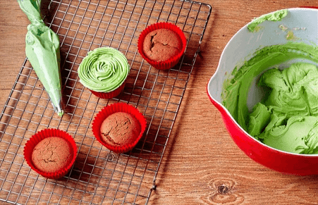Christmas Wreath Cupcakes