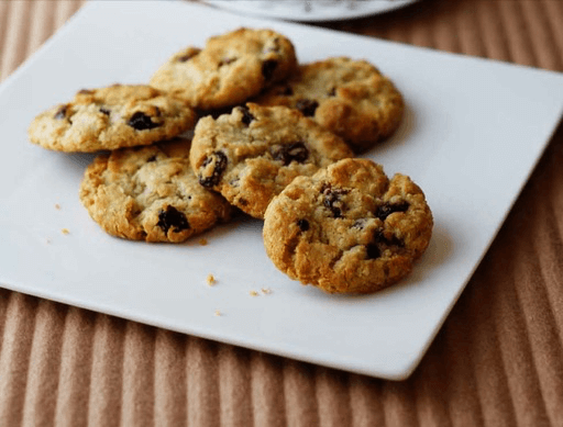 Oatmeal and Raisin Cookies