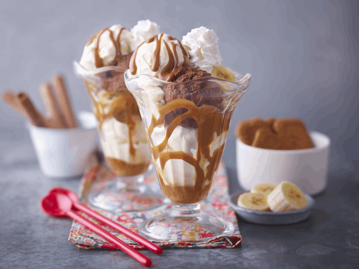 caramel ice cream sundae in glass