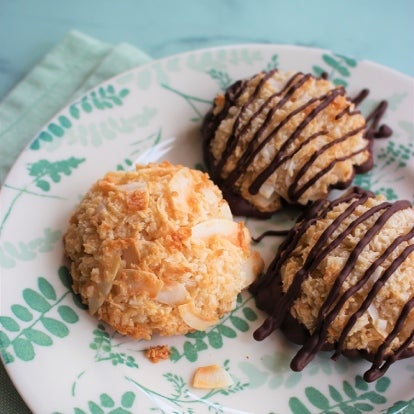 Vegan Coconut Macaroons