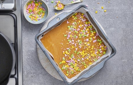 Easter butter toffee in tin