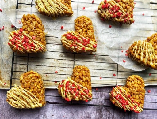 Valentine’s Caramel Crispy Hearts