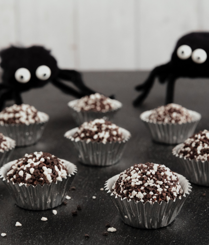 Halloween Spider Brigadeiros 