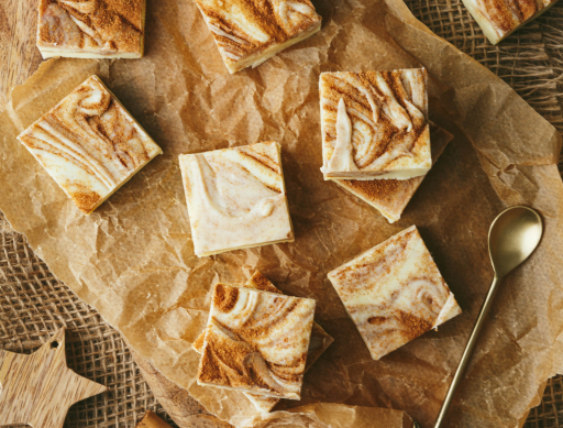 Cinnamon Bun fudge