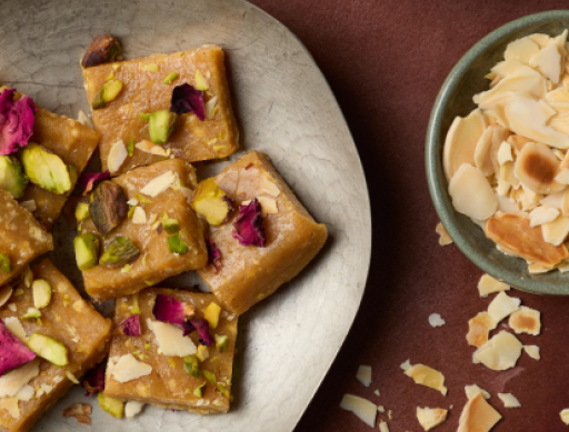 Besan Burfi - features