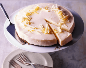 No-Bake White Chocolate and Lemon Cheesecake