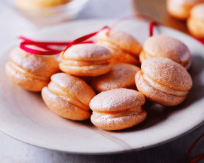 Clementine Macarons