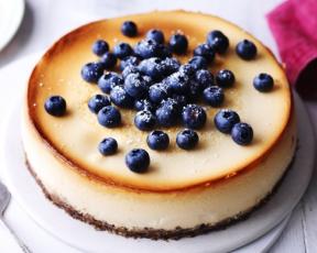 Baked White Chocolate Cheesecake