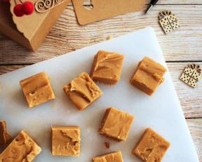 bailey fudge on a white board with christmas tags