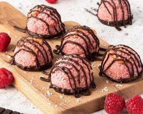Coconut and raspberry macaroons