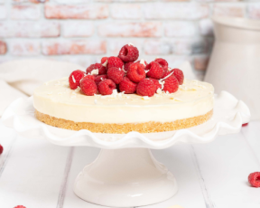 raspberry white chocolate cheesecake