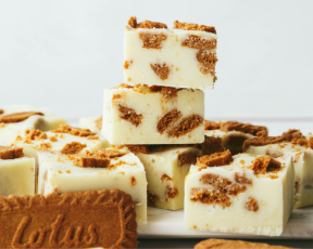 Biscoff White Chocolate Fudge